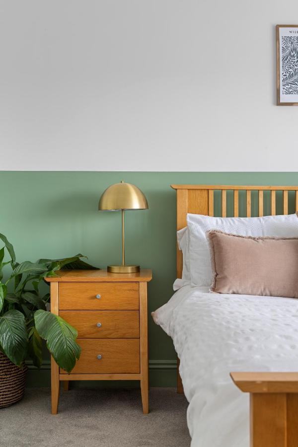 Albany By Black Door Stays Cardiff Extérieur photo