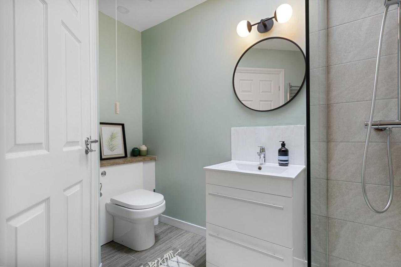 Albany By Black Door Stays Cardiff Extérieur photo