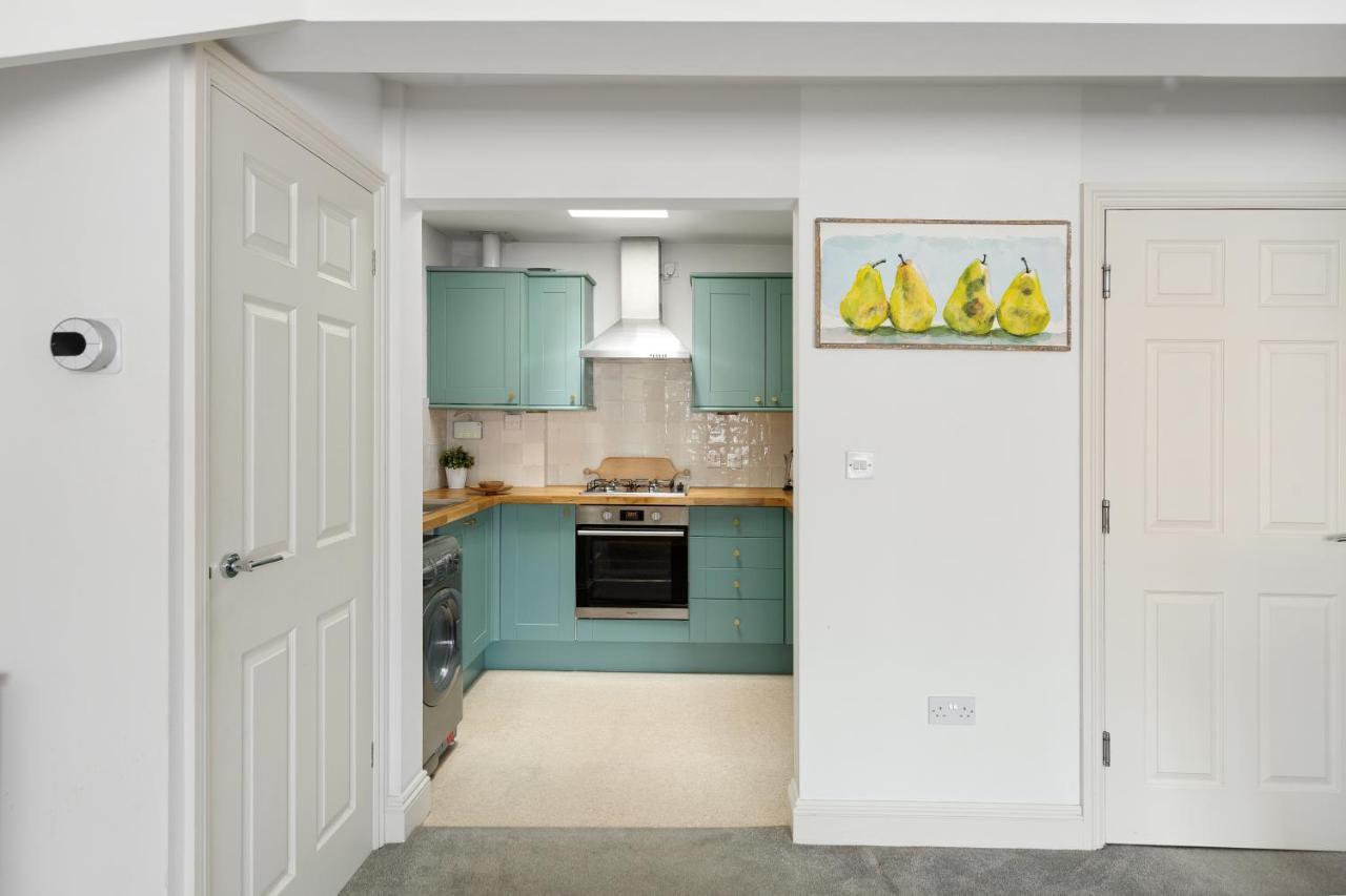 Albany By Black Door Stays Cardiff Extérieur photo